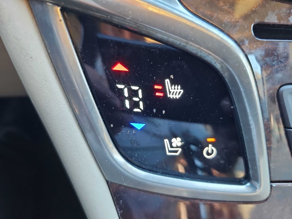 Buick LaCrosse 4dr Sdn Premium II FWD 2014