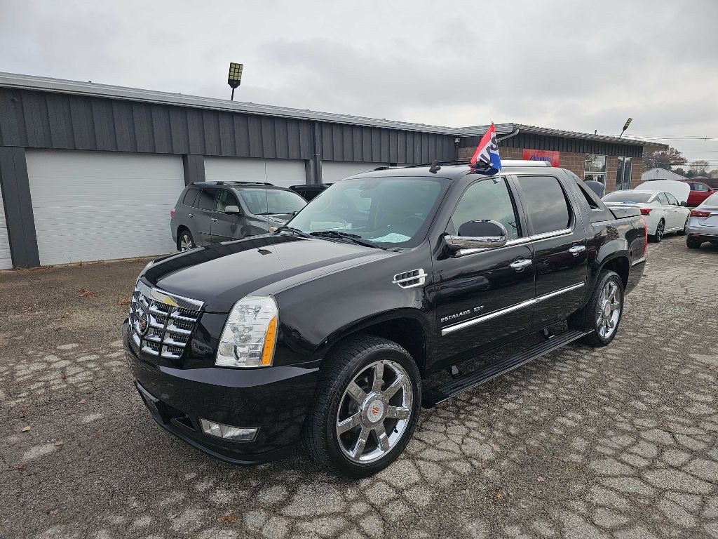 Cadillac Escalade EXT  2013