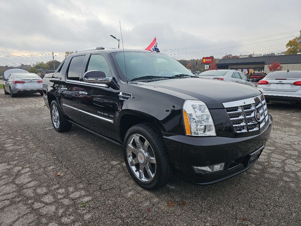 Cadillac Escalade EXT  2013