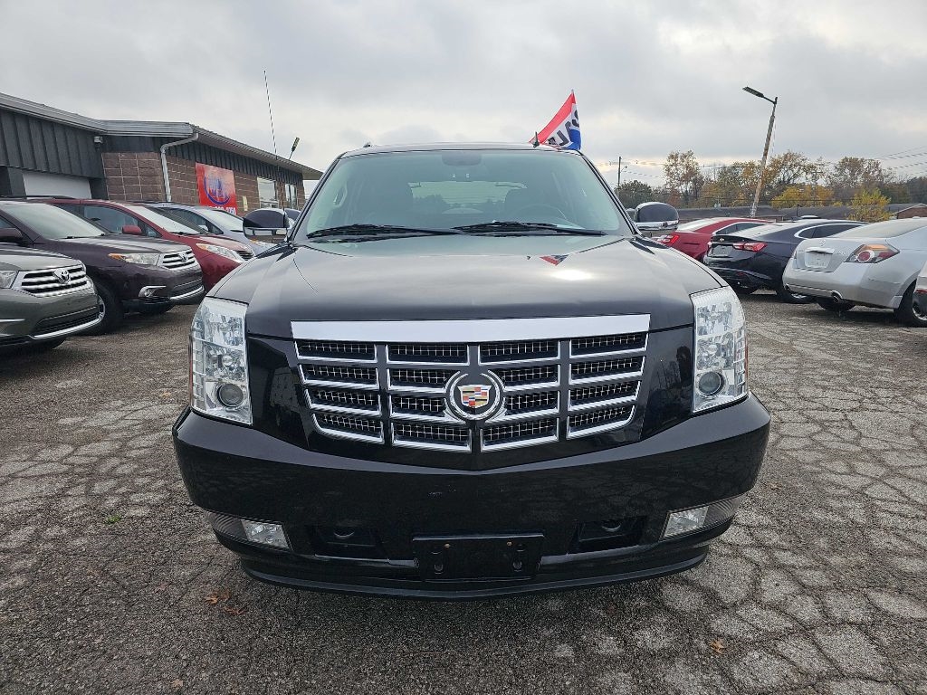 Cadillac Escalade EXT  2013