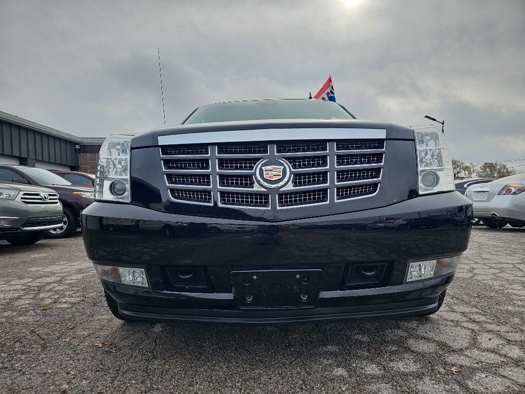 Cadillac Escalade EXT  2013