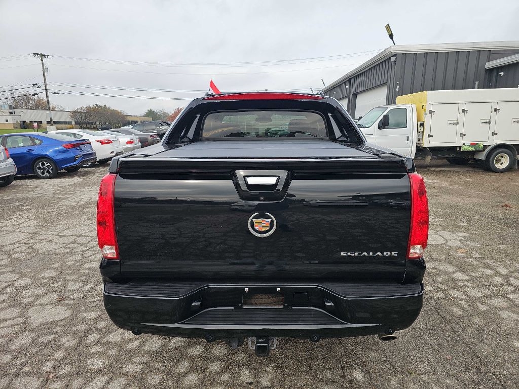 Cadillac Escalade EXT  2013