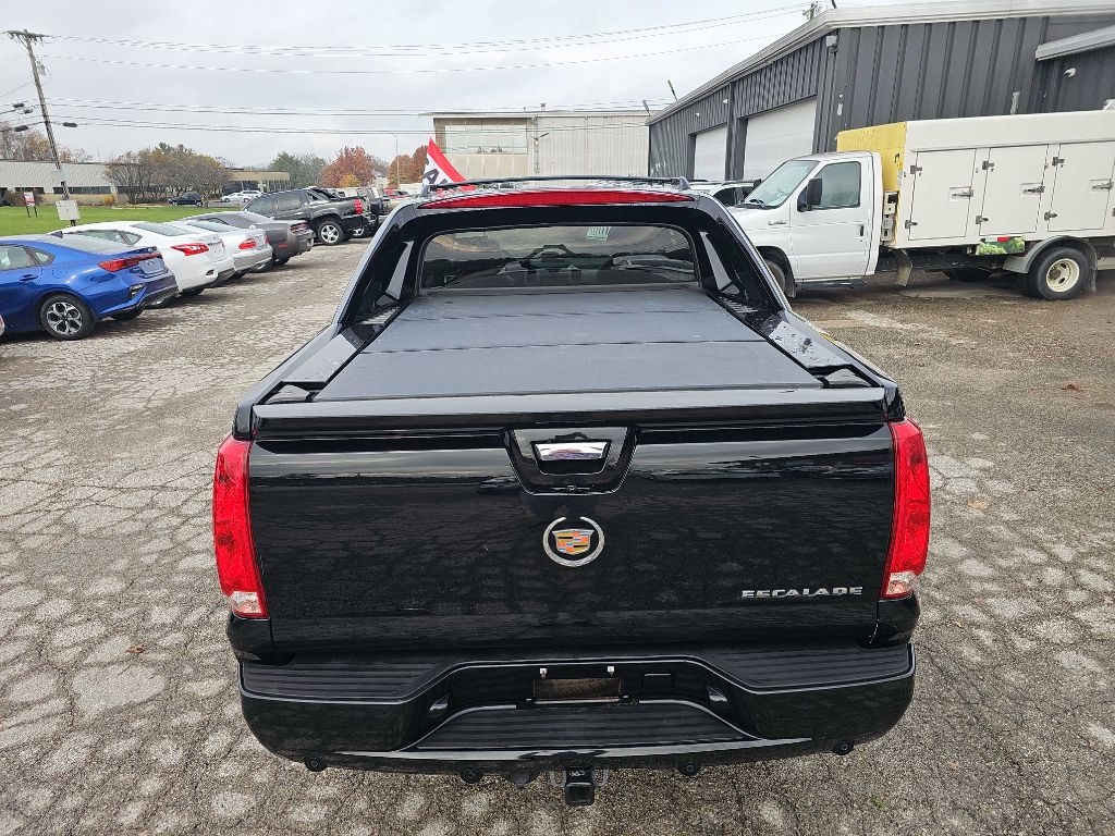 Cadillac Escalade EXT  2013