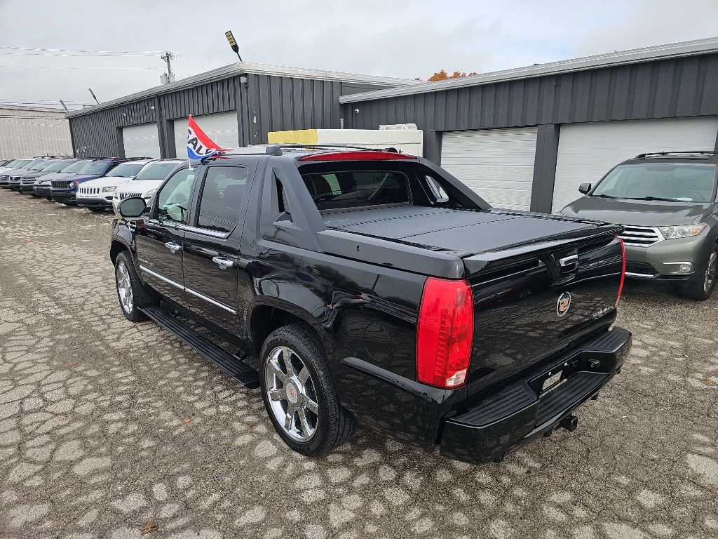 Cadillac Escalade EXT  2013