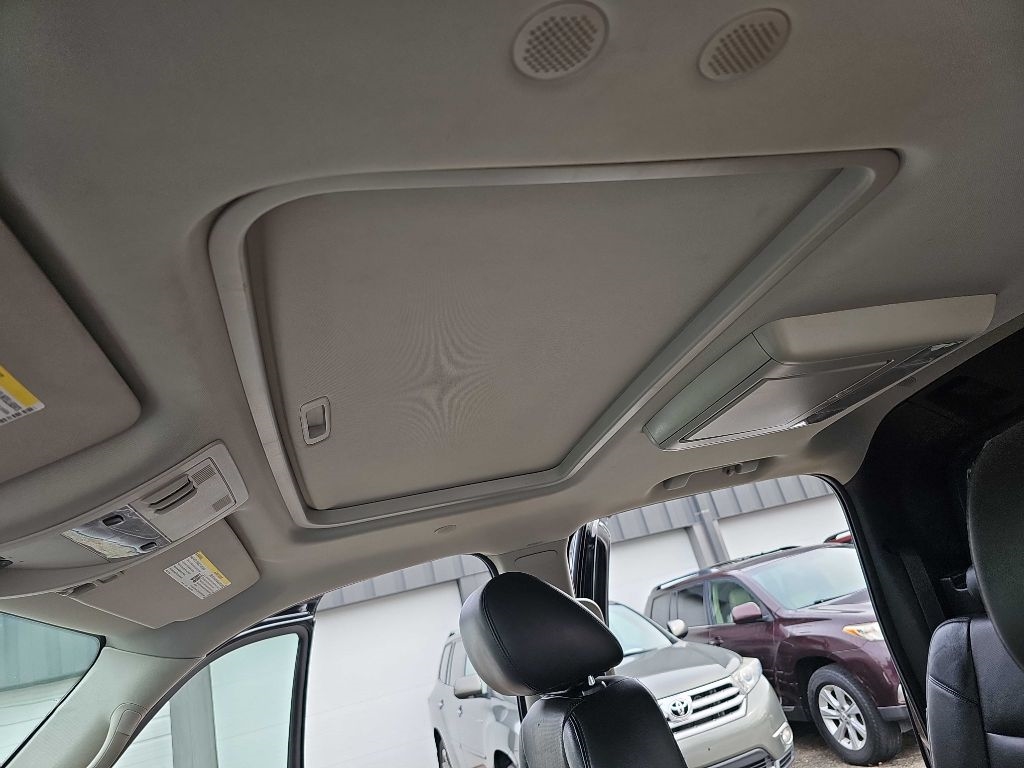 Cadillac Escalade EXT  2013