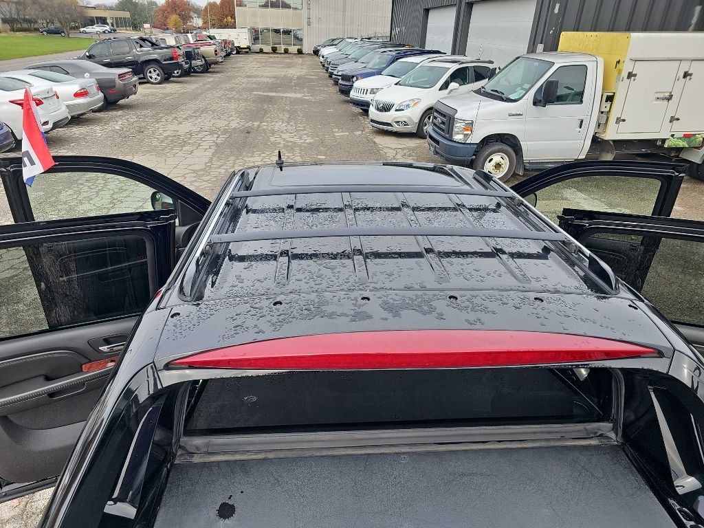 Cadillac Escalade EXT  2013