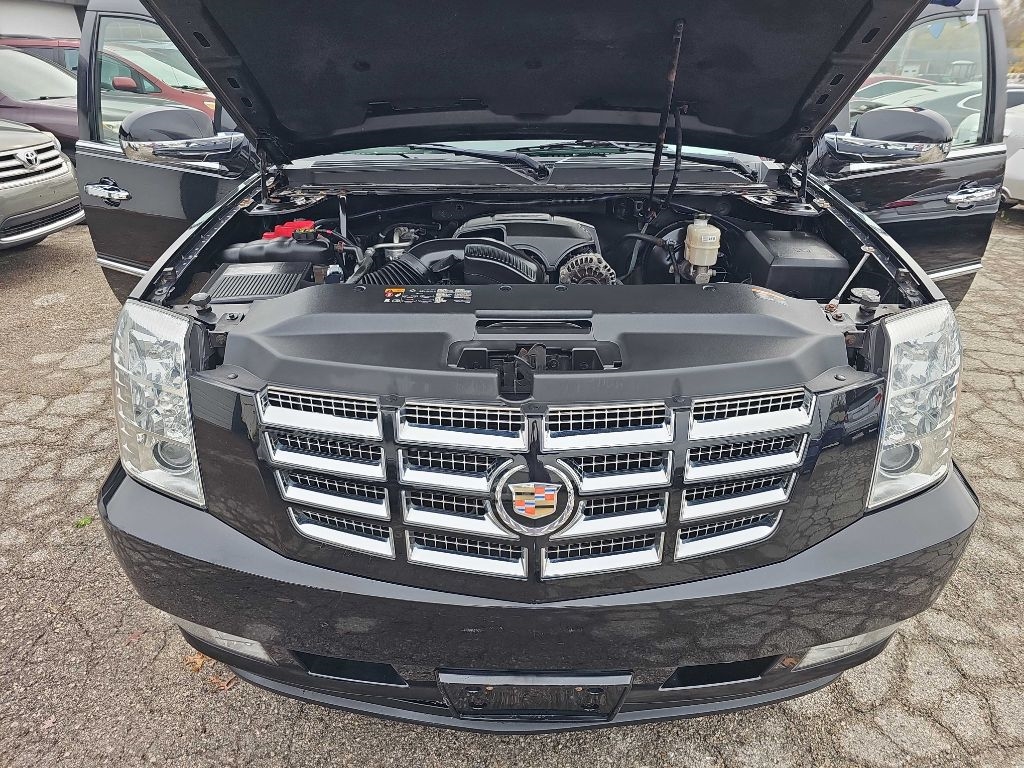 Cadillac Escalade EXT  2013