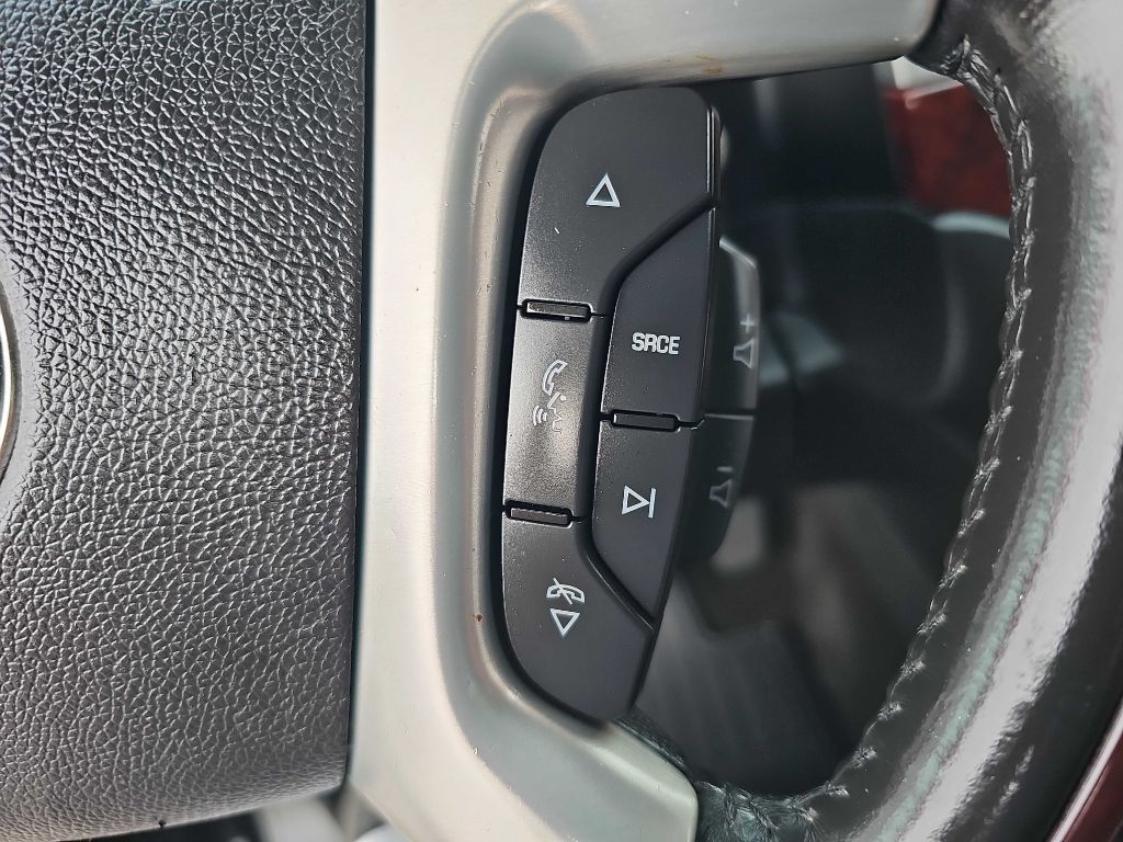 Cadillac Escalade EXT  2013