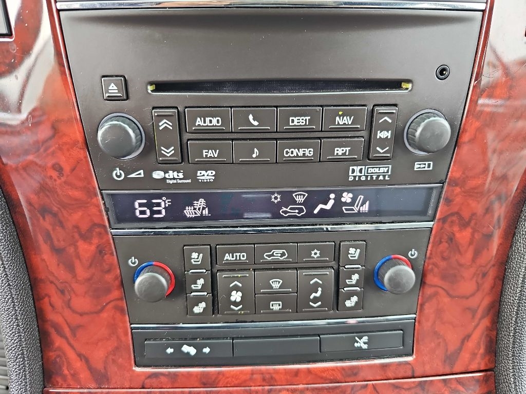 Cadillac Escalade EXT  2013