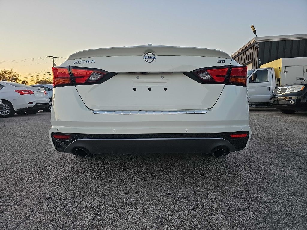 Nissan Altima 2.5 SR Sedan 2020 Nissan Altima 2.5 SR Sedan 2020
