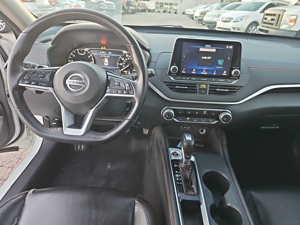Nissan Altima 2.5 SR Sedan 2020 Nissan Altima 2.5 SR Sedan 2020