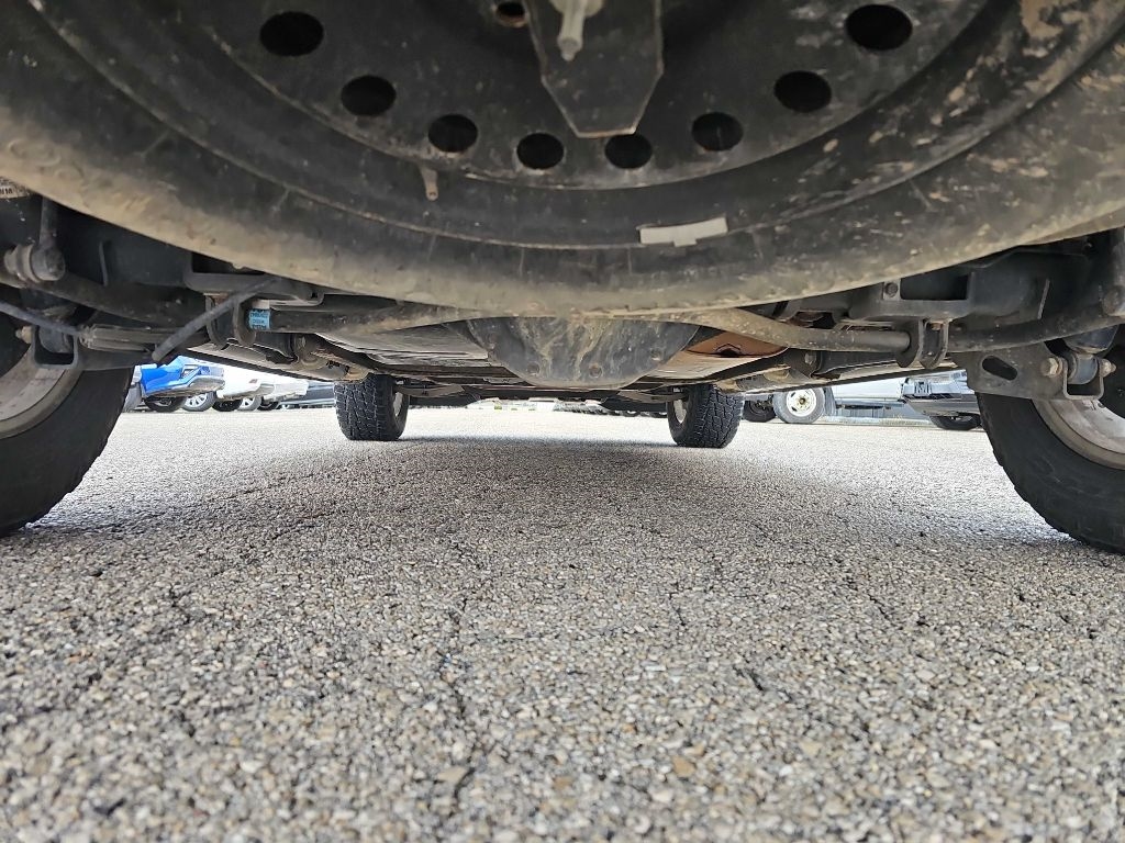 GMC Yukon 4WD 4dr SLT 2015 GMC Yukon 4WD 4dr SLT 2015