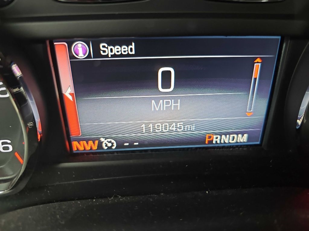 GMC Yukon 4WD 4dr SLT 2015 GMC Yukon 4WD 4dr SLT 2015