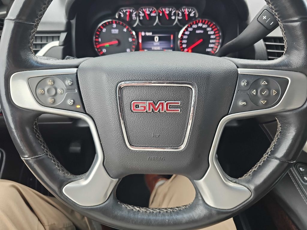 GMC Yukon 4WD 4dr SLT 2015 GMC Yukon 4WD 4dr SLT 2015