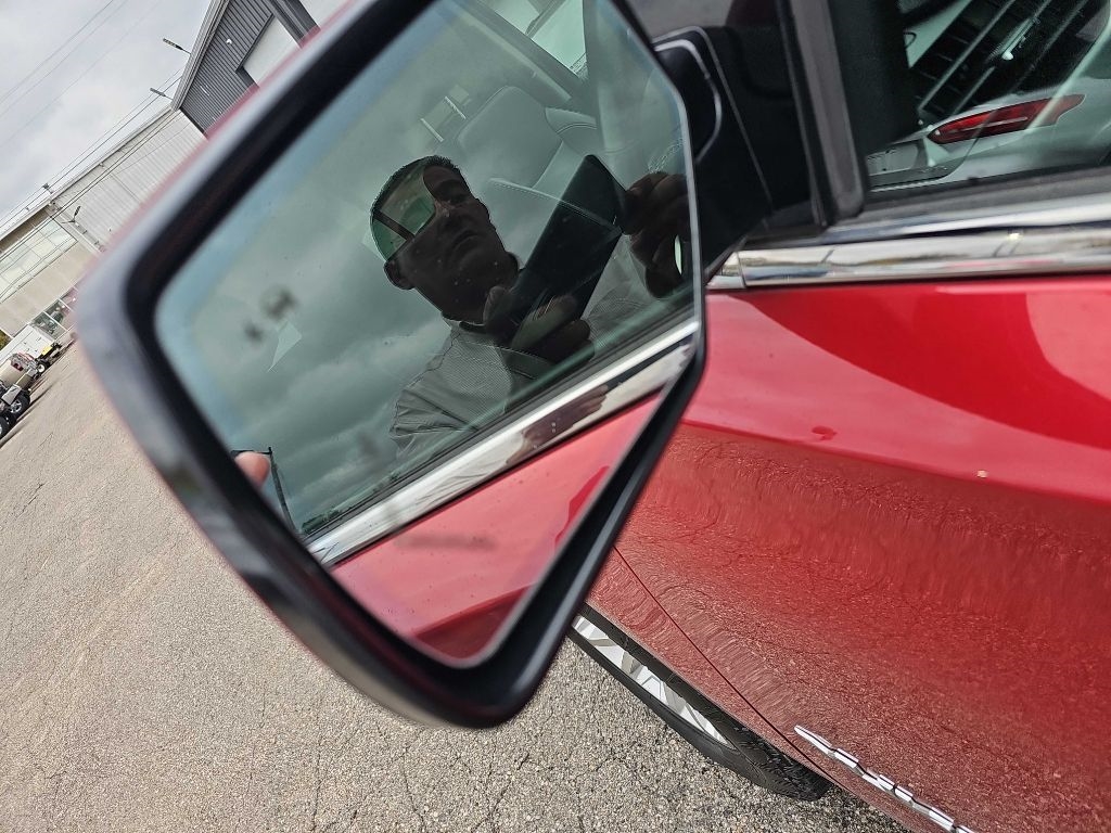 GMC Yukon 4WD 4dr SLT 2015 GMC Yukon 4WD 4dr SLT 2015