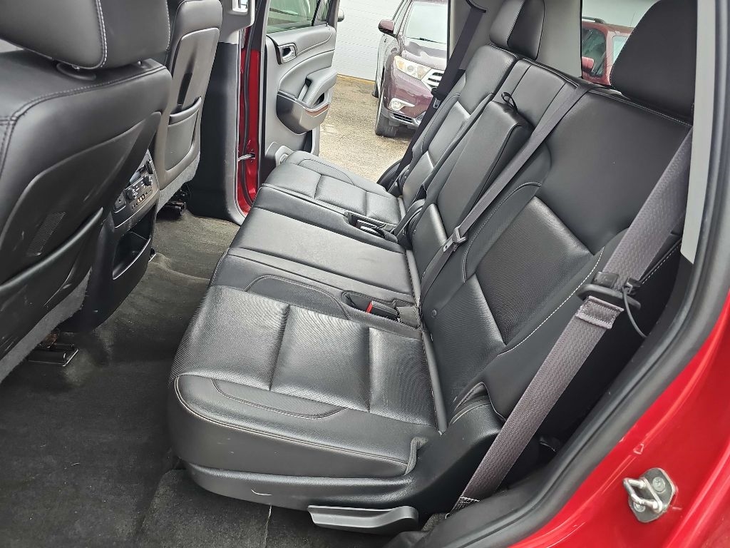 GMC Yukon 4WD 4dr SLT 2015 GMC Yukon 4WD 4dr SLT 2015