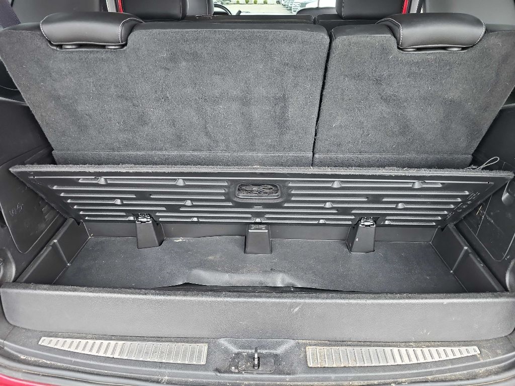 GMC Yukon 4WD 4dr SLT 2015 GMC Yukon 4WD 4dr SLT 2015