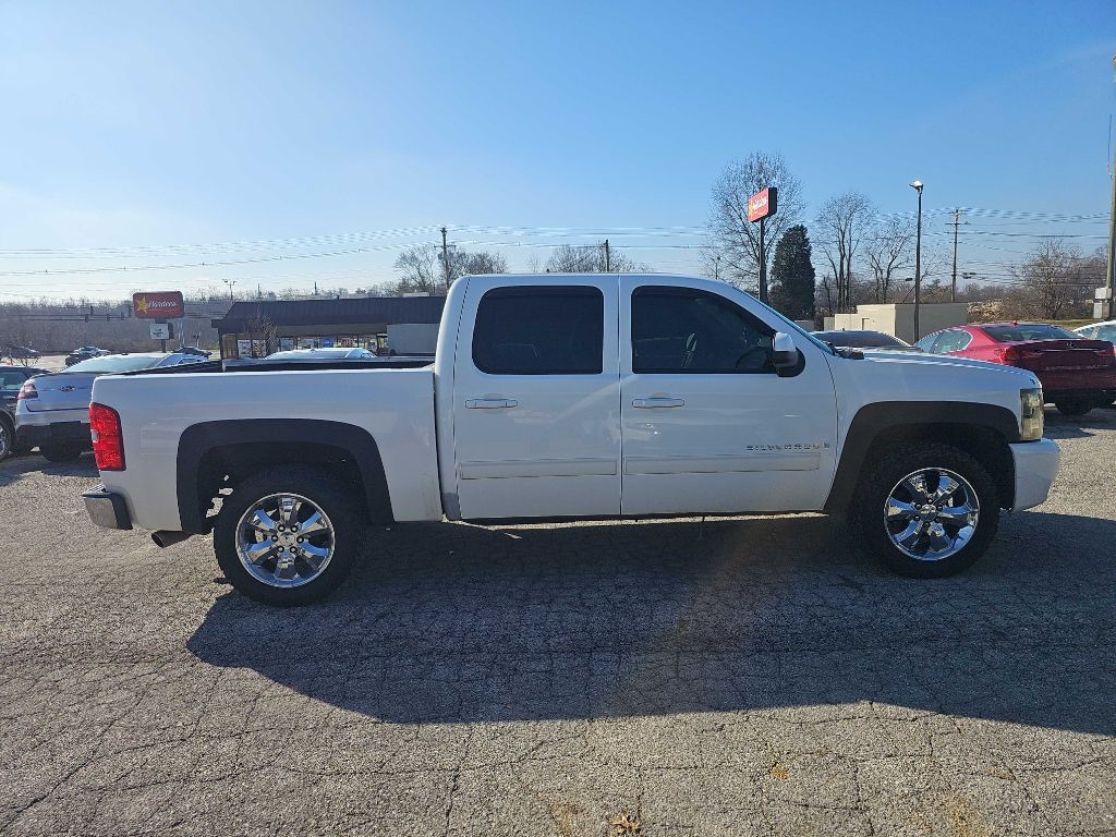 Chevrolet Silverado 1500 4WD Crew Cab 143.5" LTZ 2009