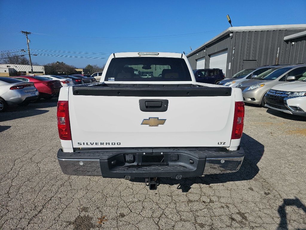 Chevrolet Silverado 1500 4WD Crew Cab 143.5" LTZ 2009