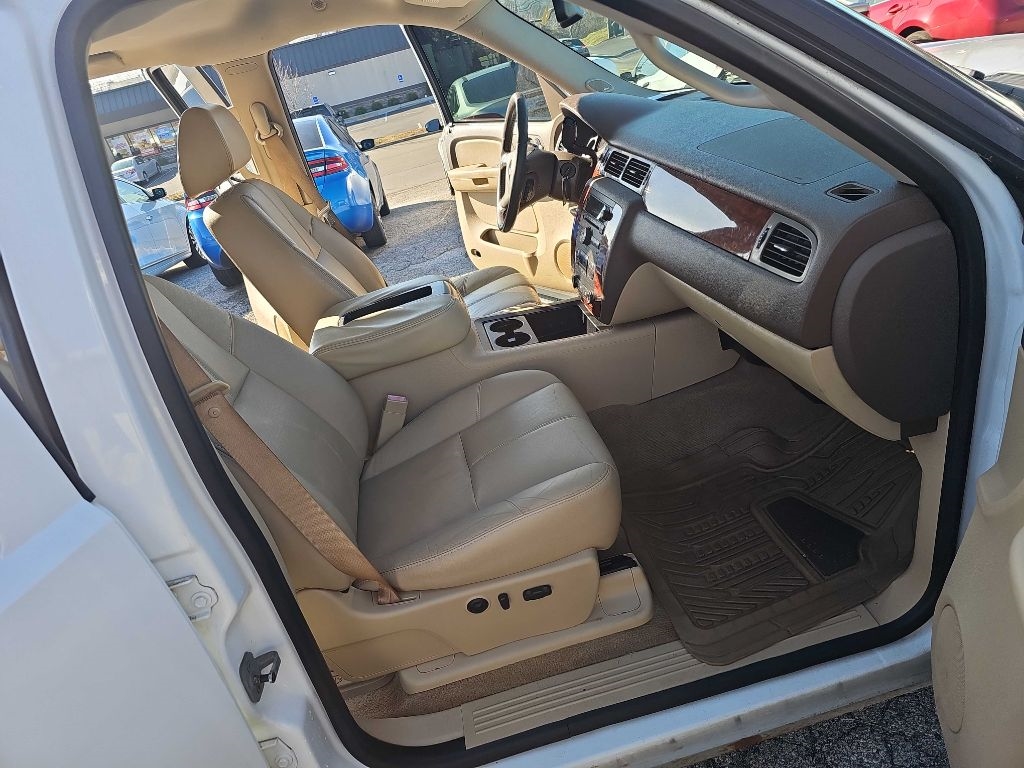 Chevrolet Silverado 1500 4WD Crew Cab 143.5" LTZ 2009