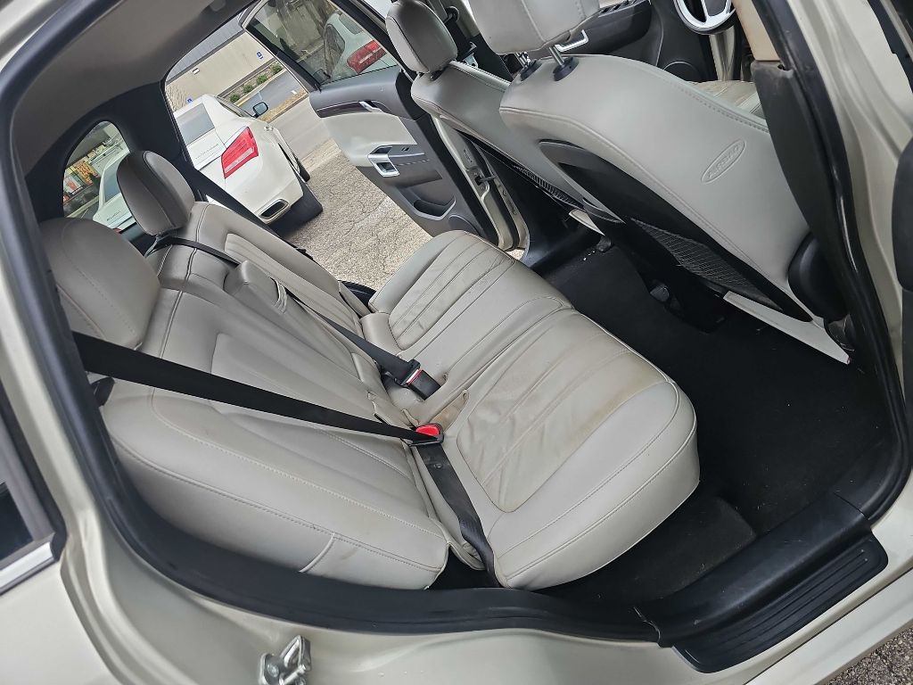 Chevrolet Captiva Sport Fleet FWD 4dr LTZ 2014