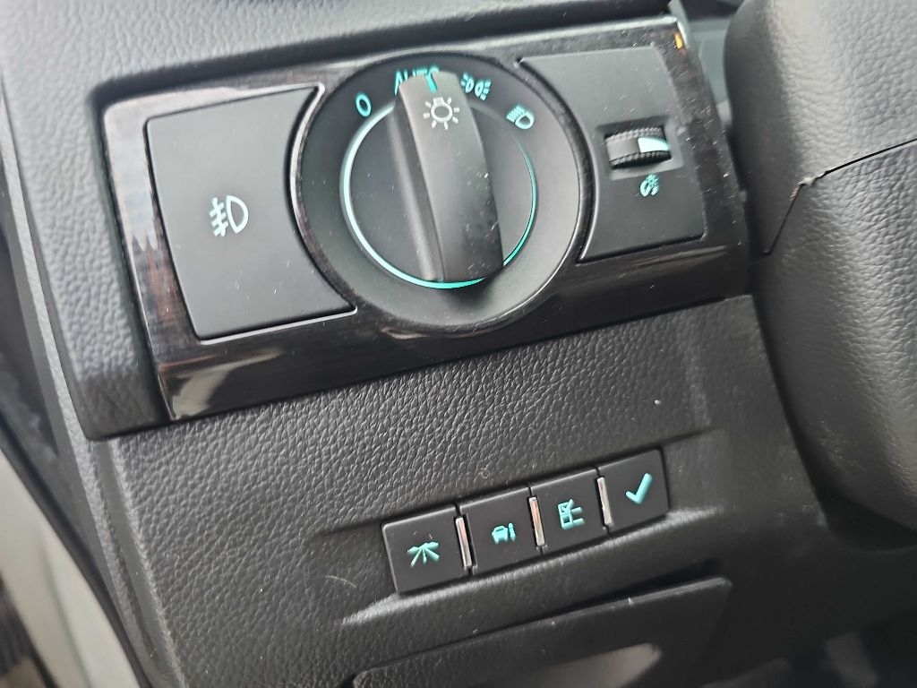 Chevrolet Captiva Sport Fleet FWD 4dr LTZ 2014