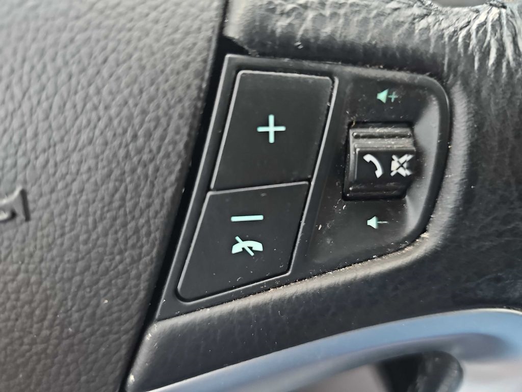 Chevrolet Captiva Sport Fleet FWD 4dr LTZ 2014