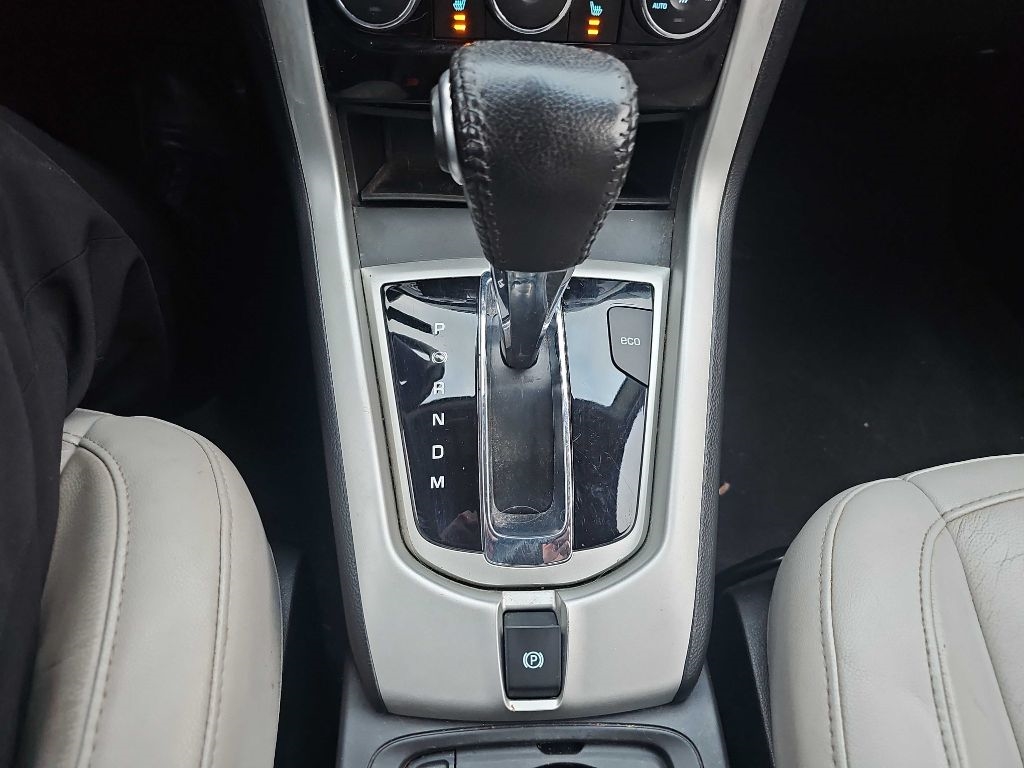 Chevrolet Captiva Sport Fleet FWD 4dr LTZ 2014