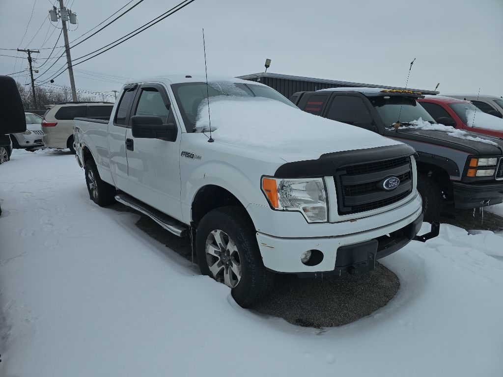 Ford F-150 4WD SuperCab 145" XL 2014