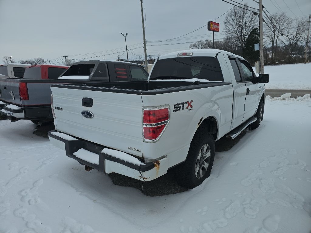 Ford F-150 4WD SuperCab 145" XL 2014