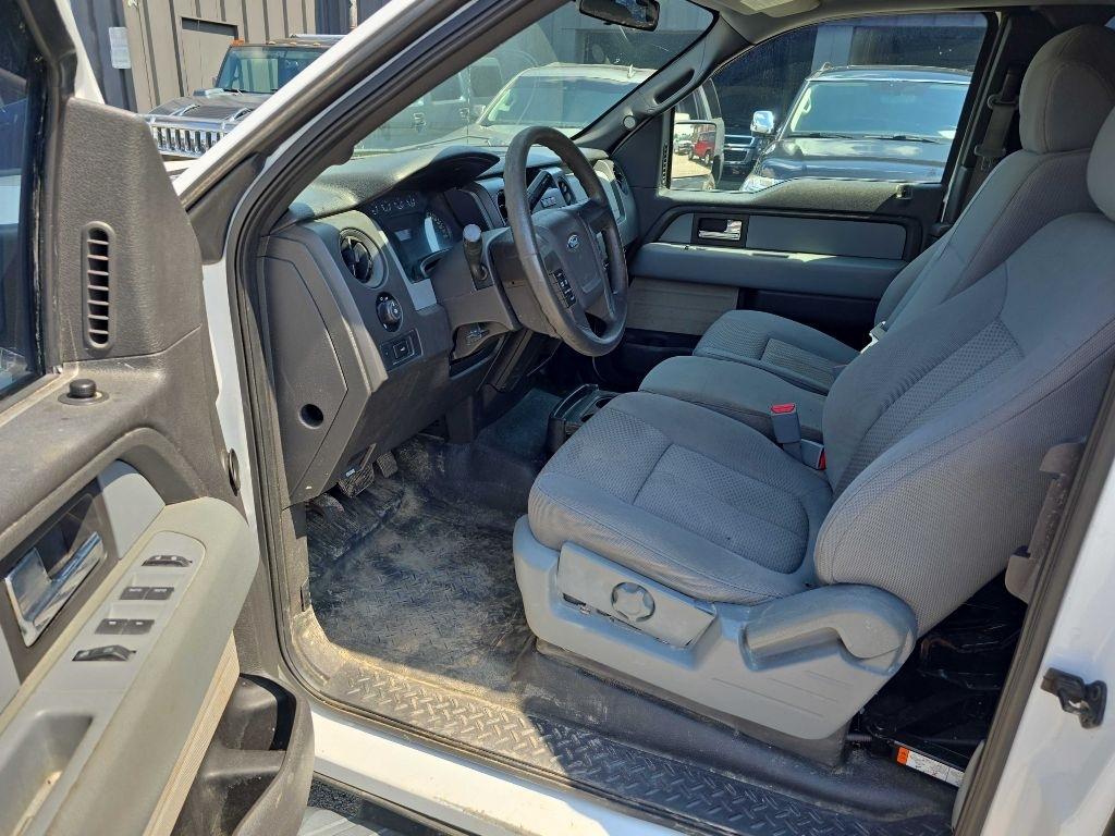 Ford F-150 4WD SuperCab 145" XL 2014