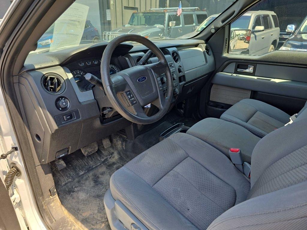 Ford F-150 4WD SuperCab 145" XL 2014