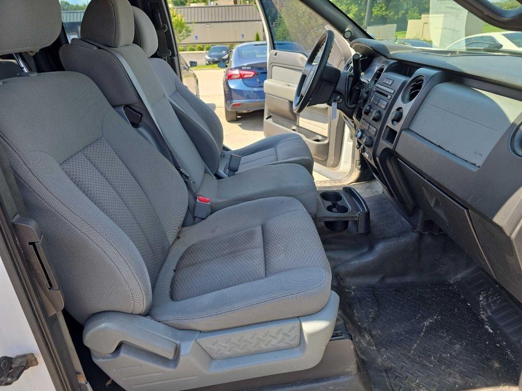 Ford F-150 4WD SuperCab 145" XL 2014