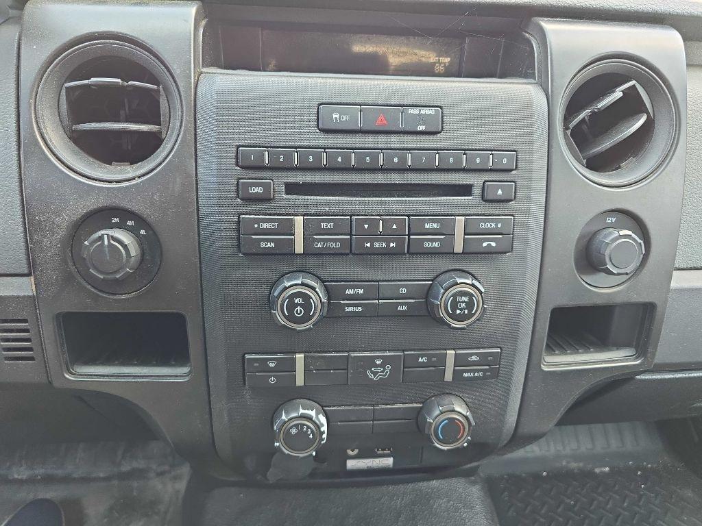 Ford F-150 4WD SuperCab 145" XL 2014