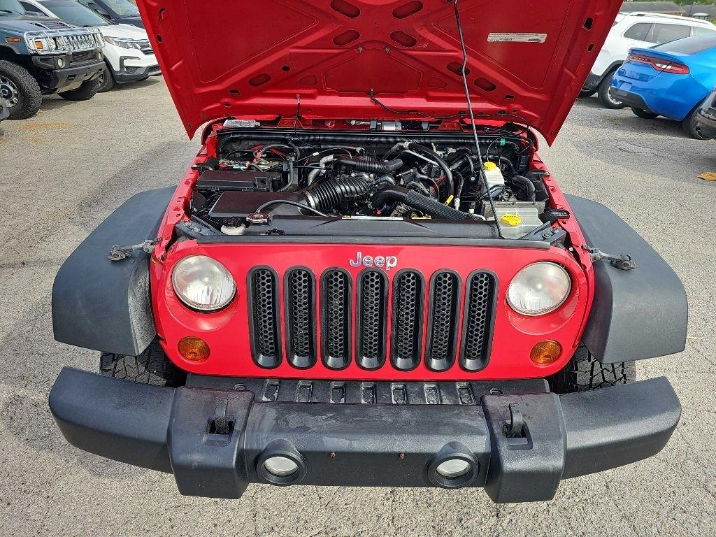 Jeep Wrangler Unlimited 4WD 4dr Sport 2011