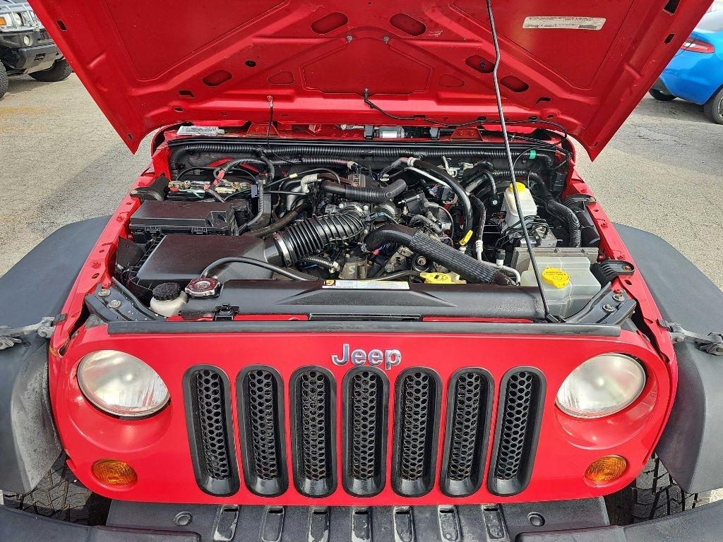 Jeep Wrangler Unlimited 4WD 4dr Sport 2011