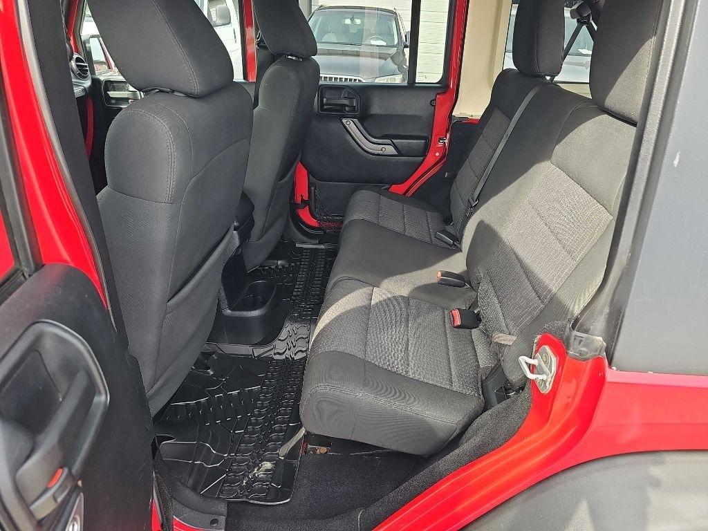 Jeep Wrangler Unlimited 4WD 4dr Sport 2011