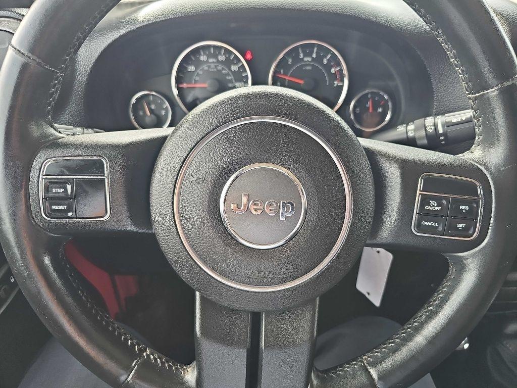 Jeep Wrangler Unlimited 4WD 4dr Sport 2011