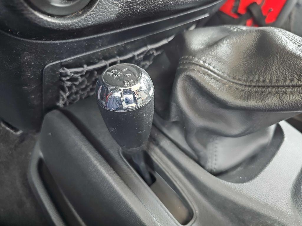 Jeep Wrangler Unlimited 4WD 4dr Sport 2011