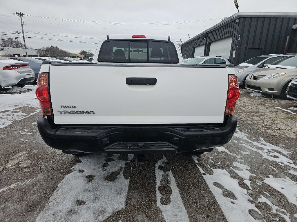 Toyota Tacoma 2WD Access Cab I4 AT PreRunner (Natl) 2015