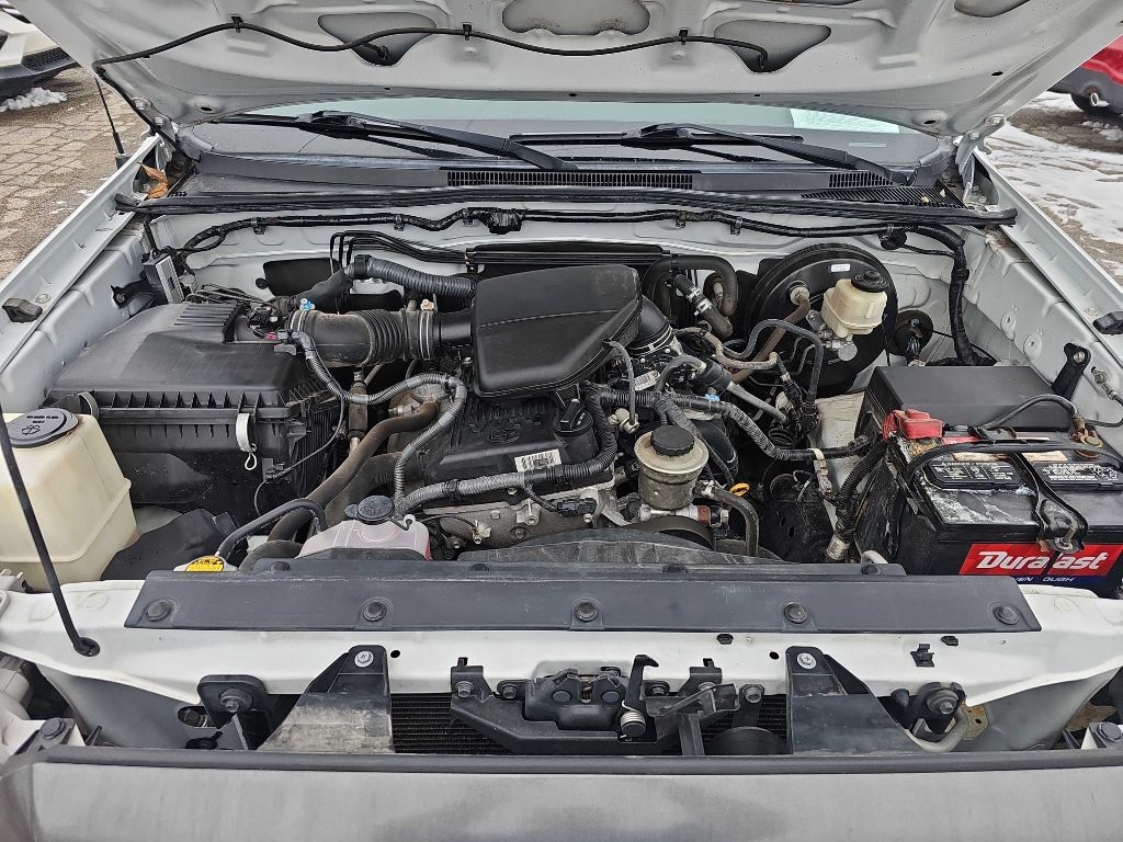 Toyota Tacoma 2WD Access Cab I4 AT PreRunner (Natl) 2015