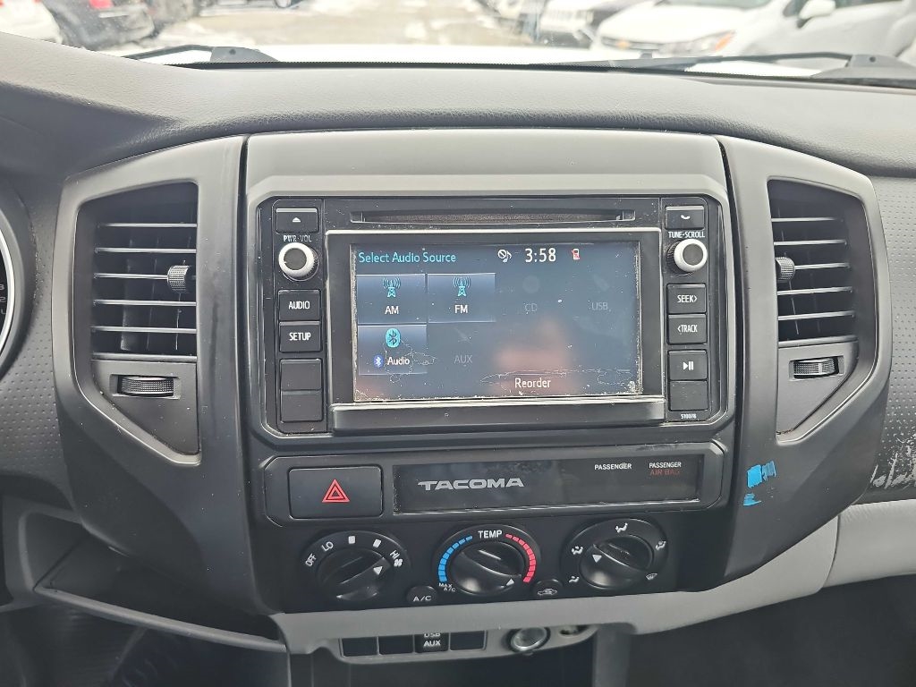 Toyota Tacoma 2WD Access Cab I4 AT PreRunner (Natl) 2015