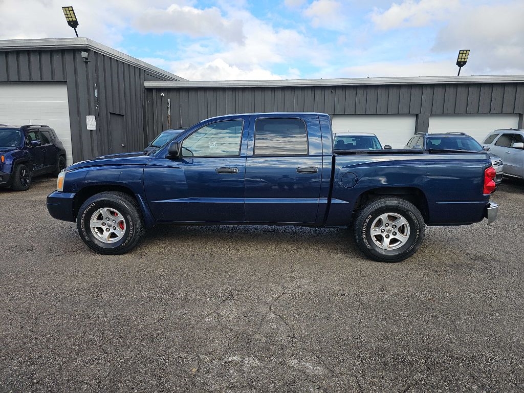 Dodge Dakota 4dr Quad Cab 131 4WD SLT 2006
