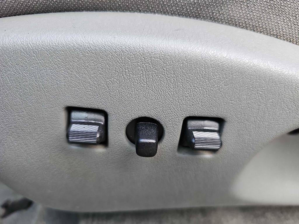 Dodge Dakota 4dr Quad Cab 131 4WD SLT 2006