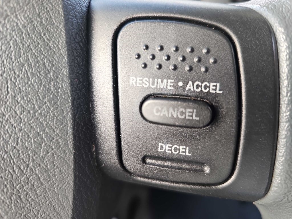 Dodge Dakota 4dr Quad Cab 131 4WD SLT 2006