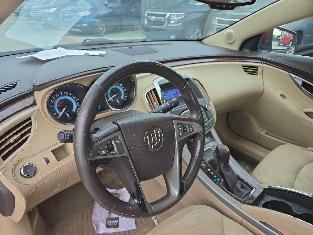 Buick LaCrosse 4dr Sdn CXL FWD 2011