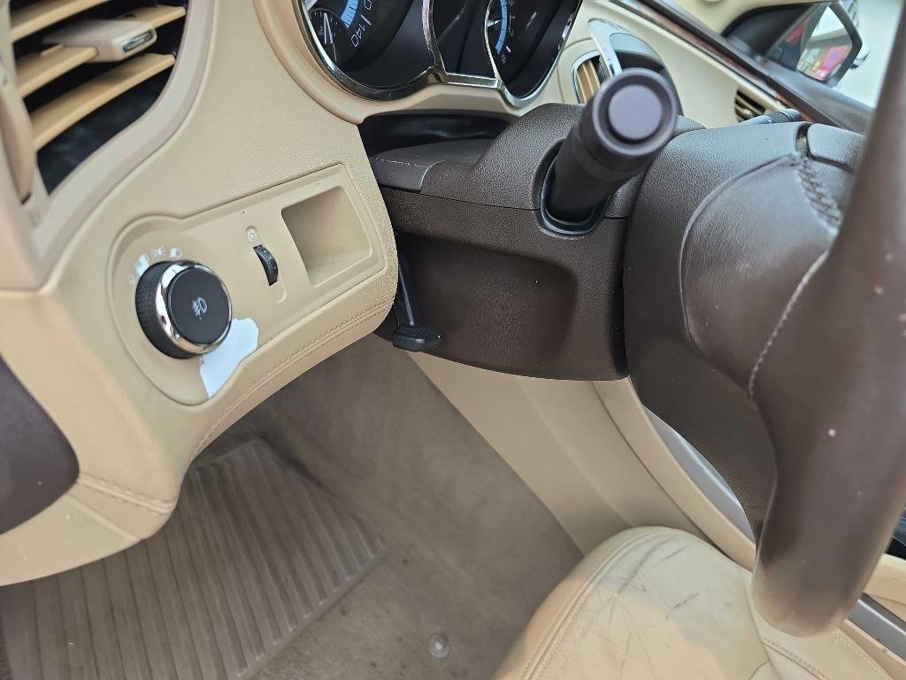 Buick LaCrosse 4dr Sdn CXL FWD 2011