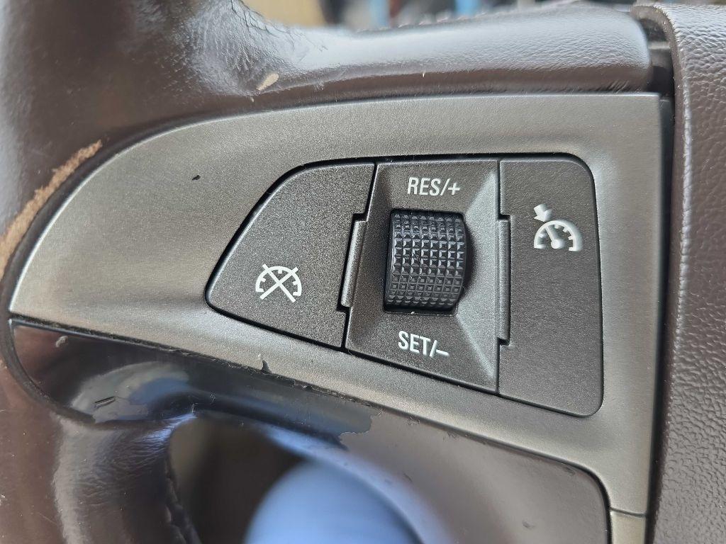 Buick LaCrosse 4dr Sdn CXL FWD 2011