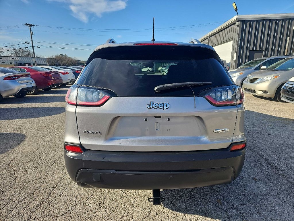 Jeep Cherokee Latitude 4x4 2021