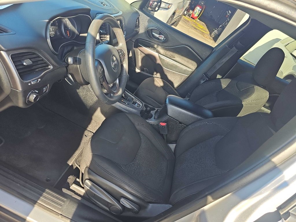 Jeep Cherokee Latitude 4x4 2021